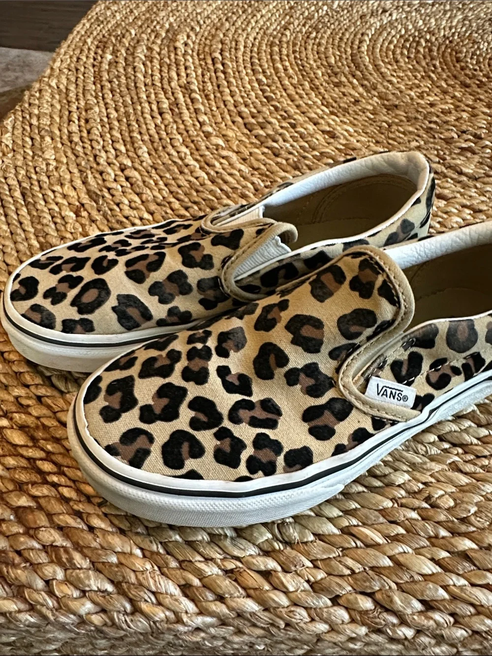 Vans Kids 2.5 Slip-On Sneakers in Leopard Print Tan and Black